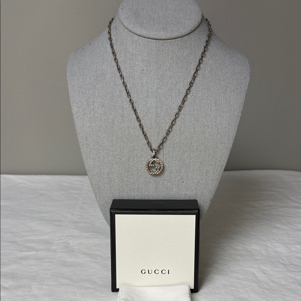 Gucci Sterling Silver Interlocking G Necklace – 17"